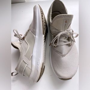 New Balance Women’s Nergize Sport Size 9.5